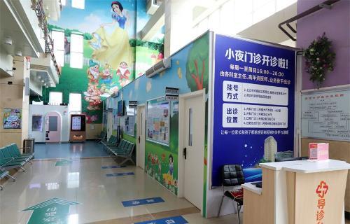 接诊3300多人次，我院小夜门诊照亮就医之路